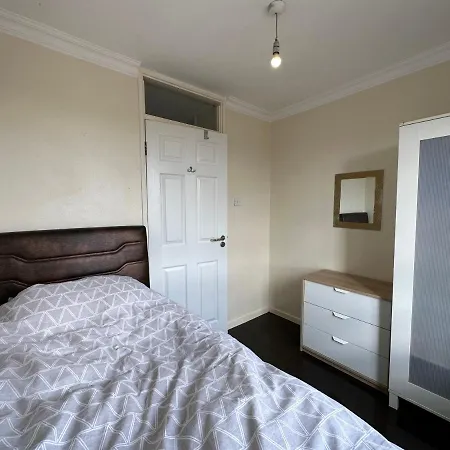 Single Comfortable Room